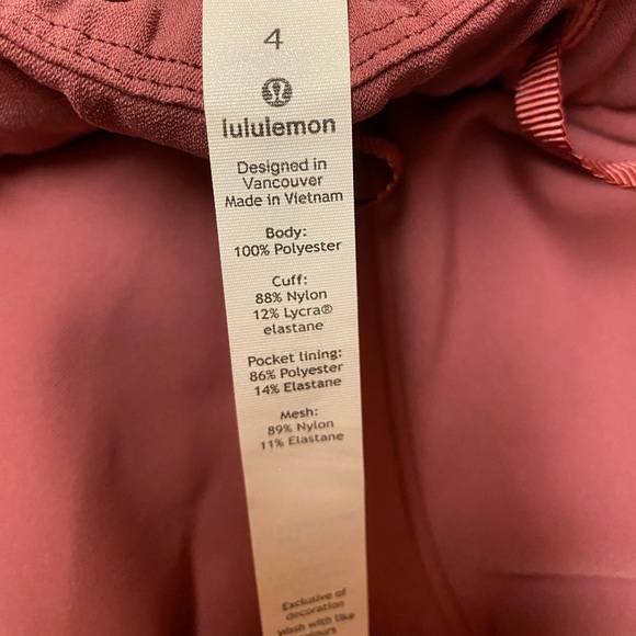Lululemon dance studio joggers size 4 new - Picture 3 of 4